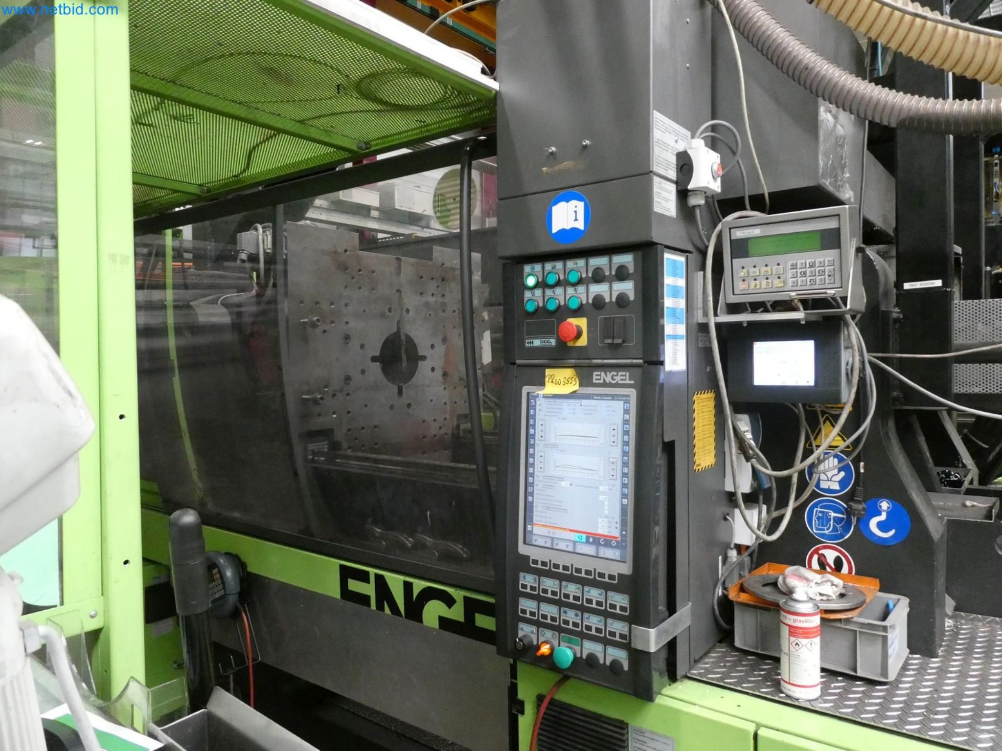 Engel Spritzgießmaschinen und Maschinen aus der Kunststoffindustrie-1