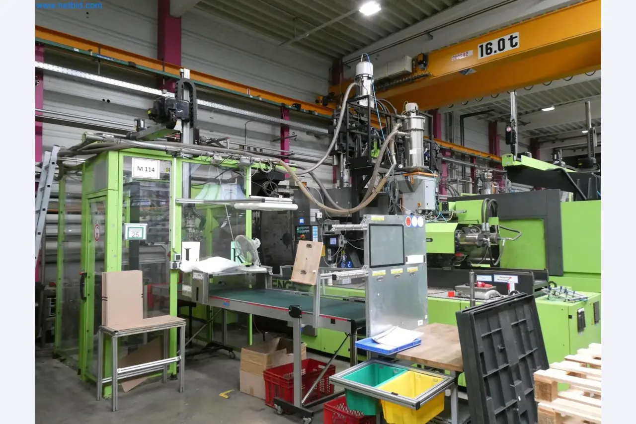 Engel Spritzgießmaschinen und Maschinen aus der Kunststoffindustrie-4
