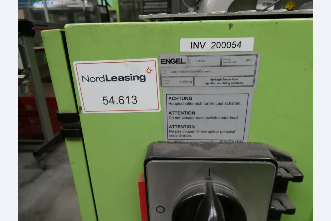 Engel Spritzgießmaschinen und Maschinen aus der Kunststoffindustrie-7
