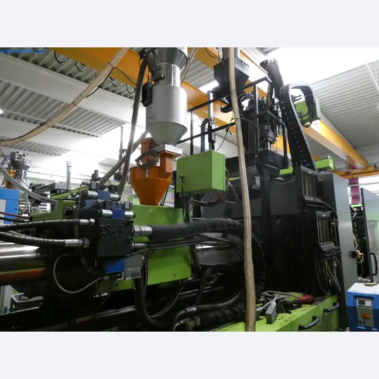 Engel Spritzgießmaschinen und Maschinen aus der Kunststoffindustrie-10