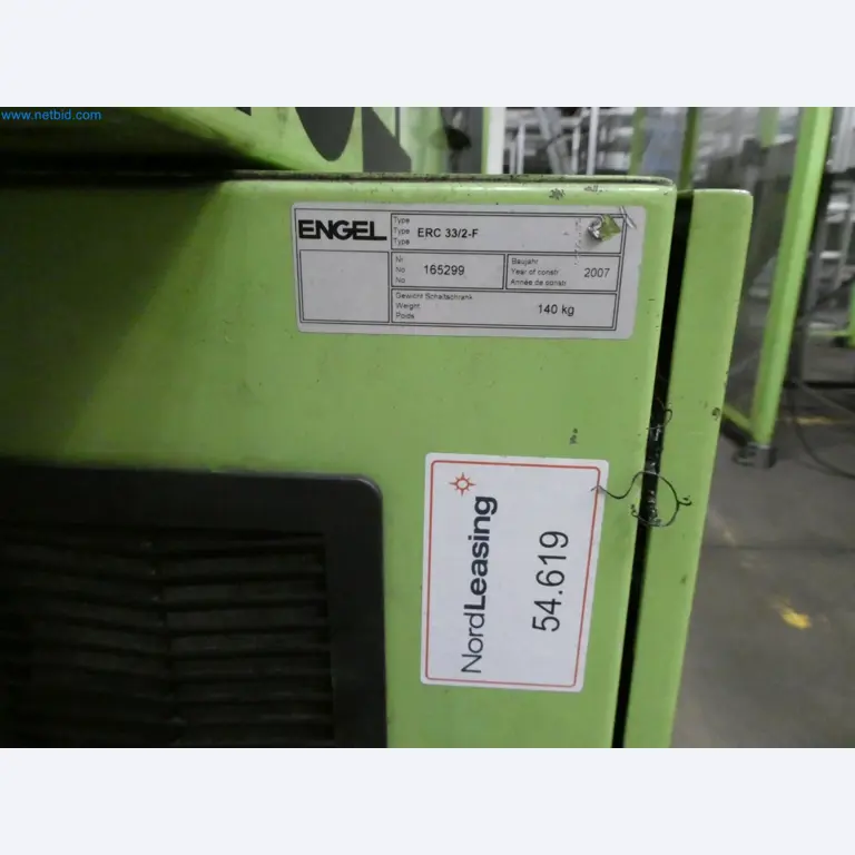 Engel Spritzgießmaschinen und Maschinen aus der Kunststoffindustrie-17