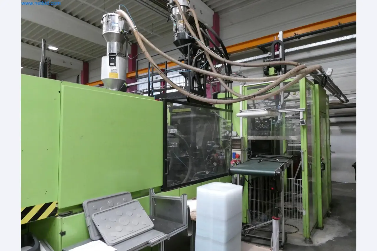 Engel Spritzgießmaschinen und Maschinen aus der Kunststoffindustrie-5