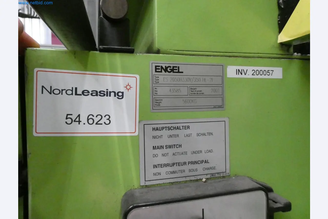 Engel Spritzgießmaschinen und Maschinen aus der Kunststoffindustrie-6