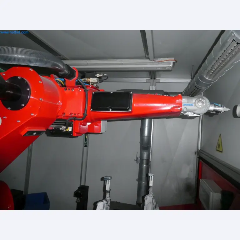 Engel Spritzgießmaschinen und Maschinen aus der Kunststoffindustrie-11