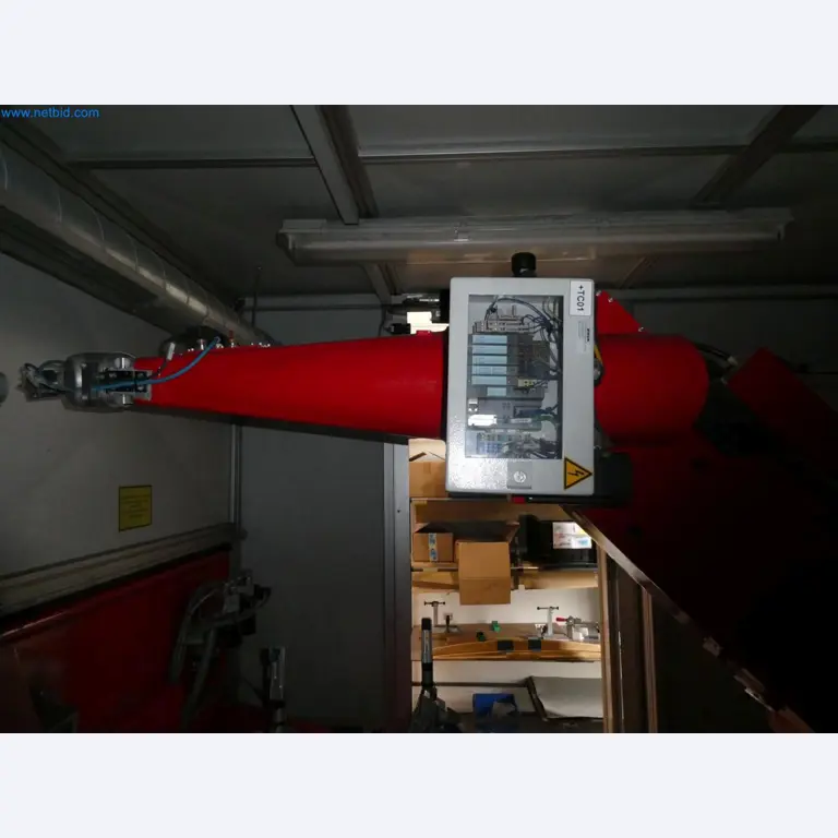 Engel Spritzgießmaschinen und Maschinen aus der Kunststoffindustrie-13