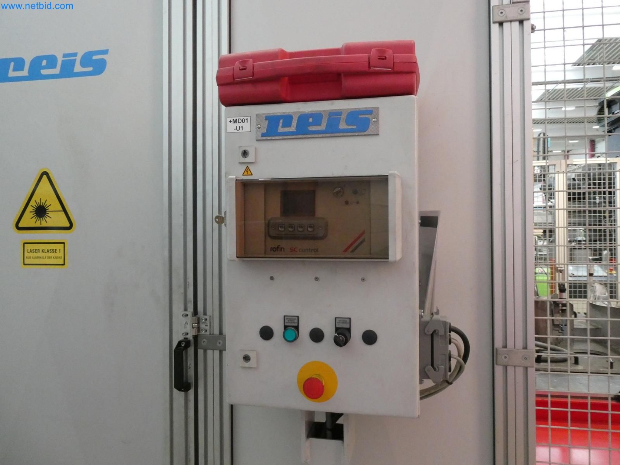 Engel Spritzgießmaschinen und Maschinen aus der Kunststoffindustrie-3