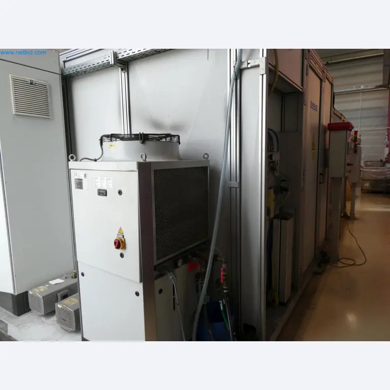 Engel Spritzgießmaschinen und Maschinen aus der Kunststoffindustrie-4