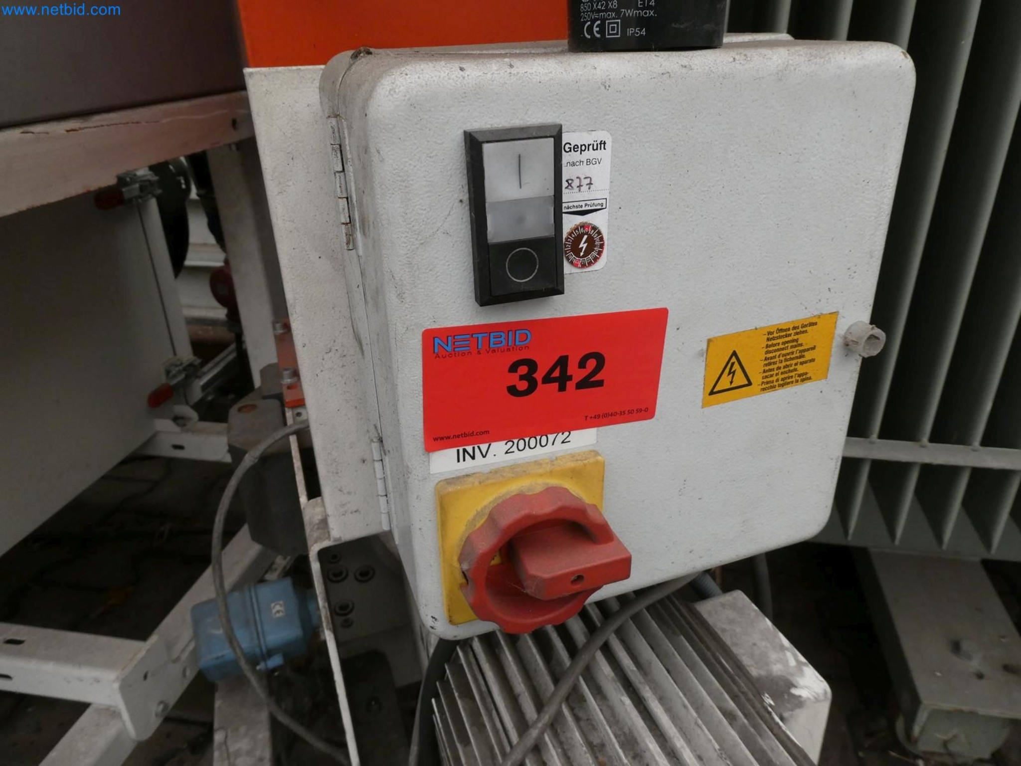 Engel Spritzgießmaschinen und Maschinen aus der Kunststoffindustrie-5