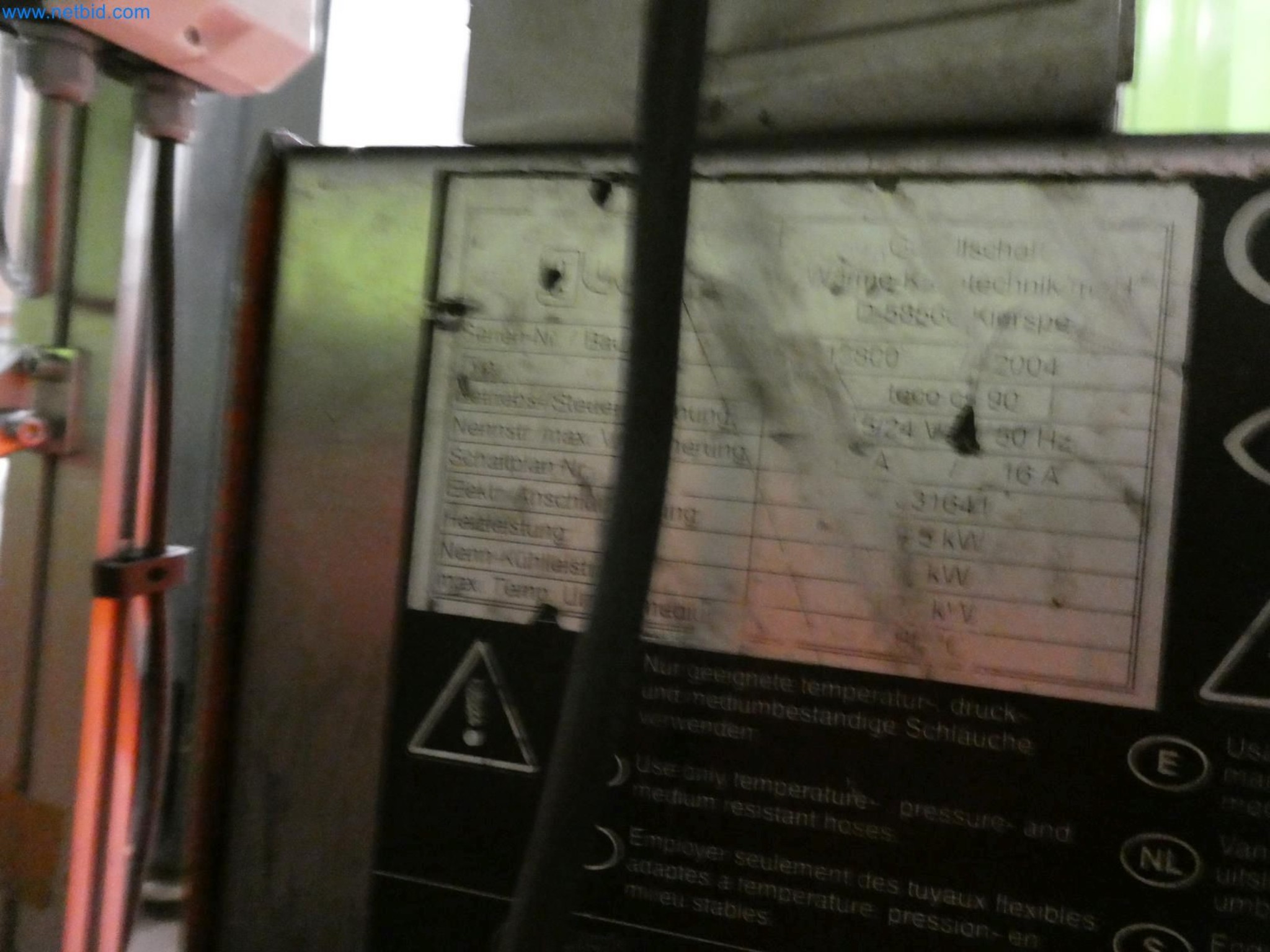 Engel Spritzgießmaschinen und Maschinen aus der Kunststoffindustrie-10