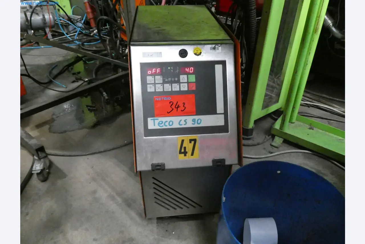 Engel Spritzgießmaschinen und Maschinen aus der Kunststoffindustrie-13