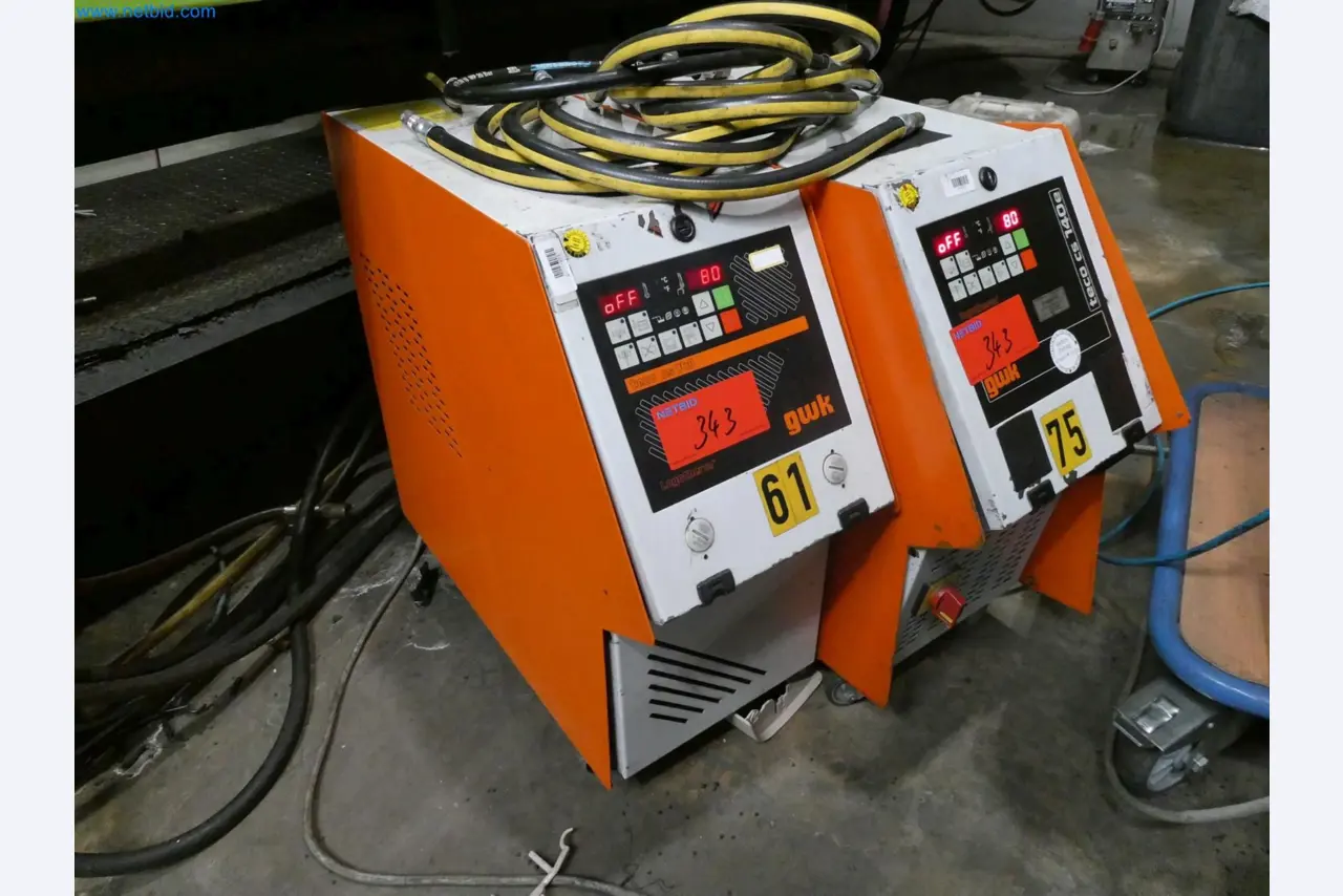 Engel Spritzgießmaschinen und Maschinen aus der Kunststoffindustrie-15