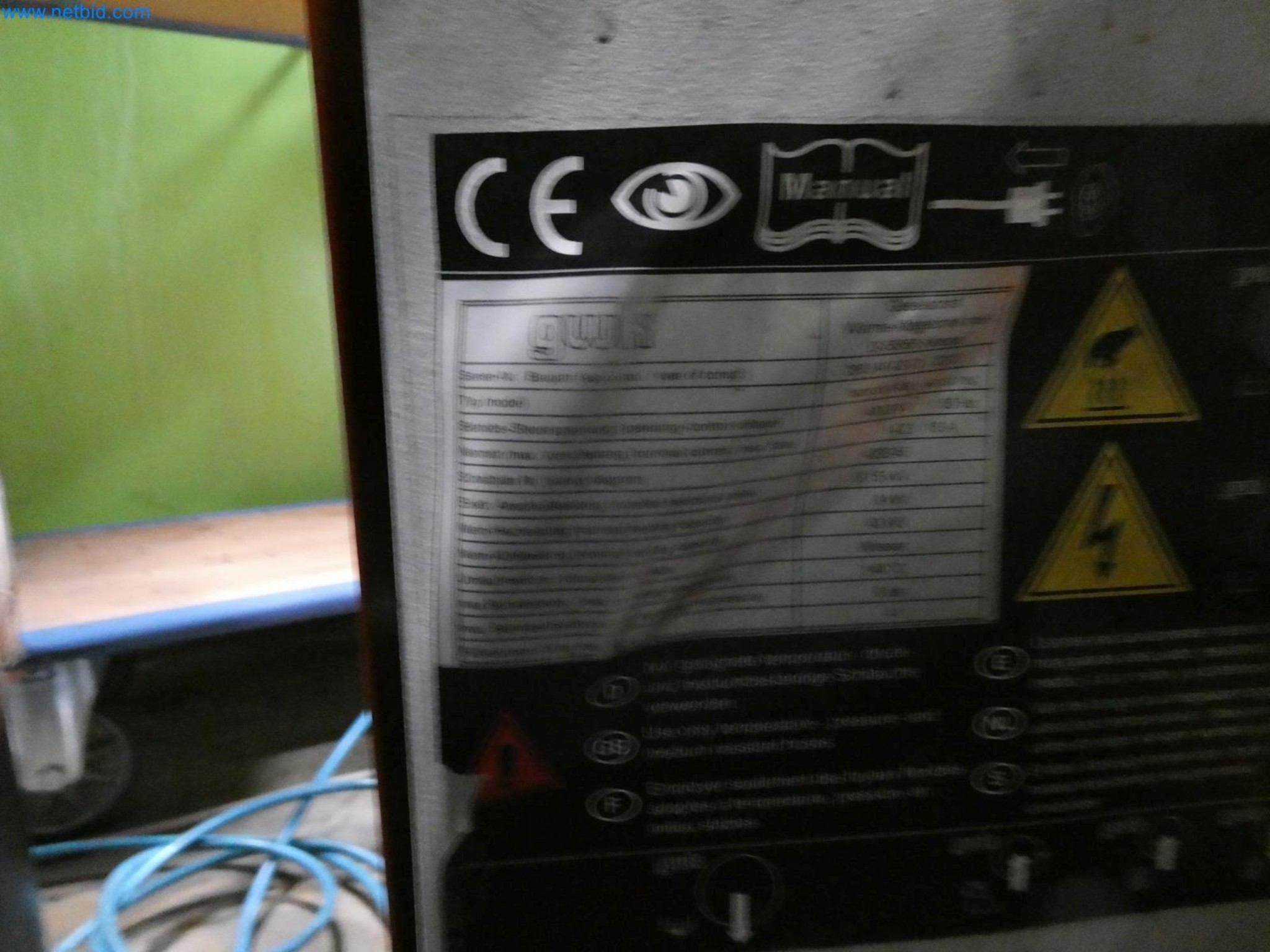 Engel Spritzgießmaschinen und Maschinen aus der Kunststoffindustrie-18