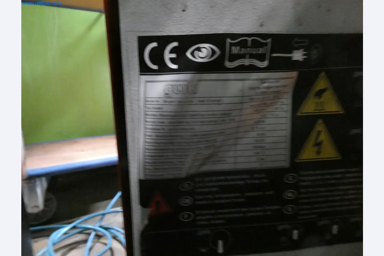 Engel Spritzgießmaschinen und Maschinen aus der Kunststoffindustrie-18