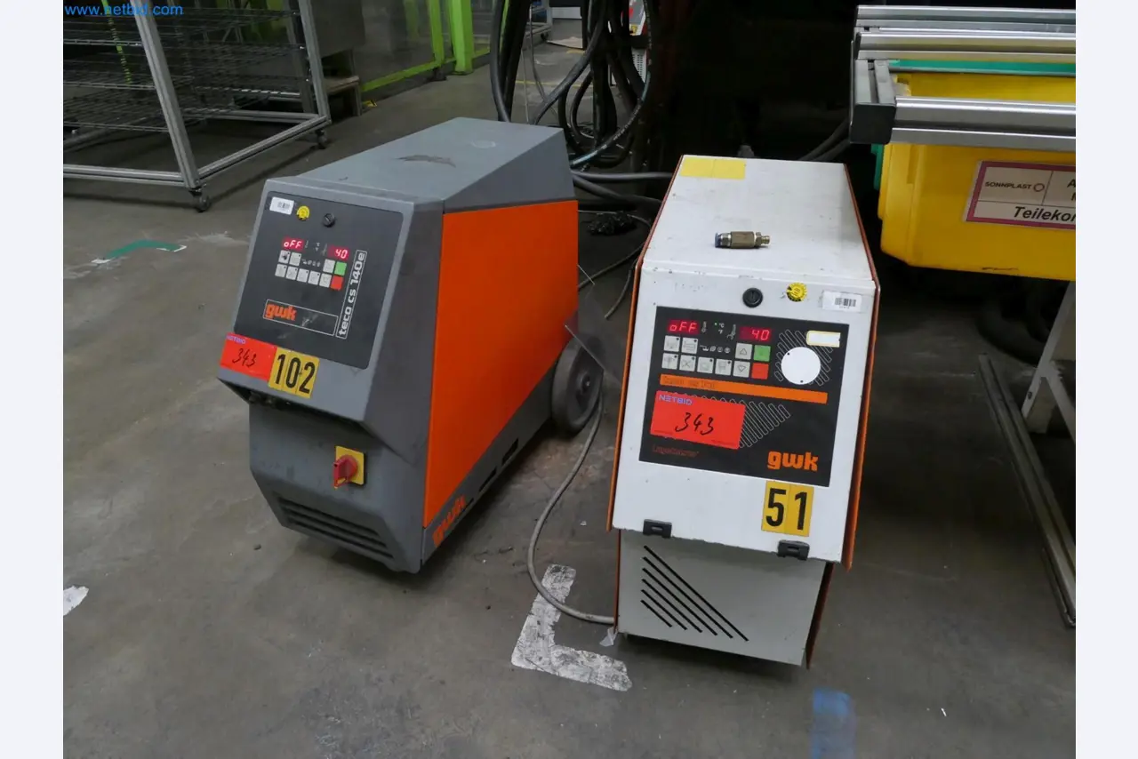 Engel Spritzgießmaschinen und Maschinen aus der Kunststoffindustrie-19