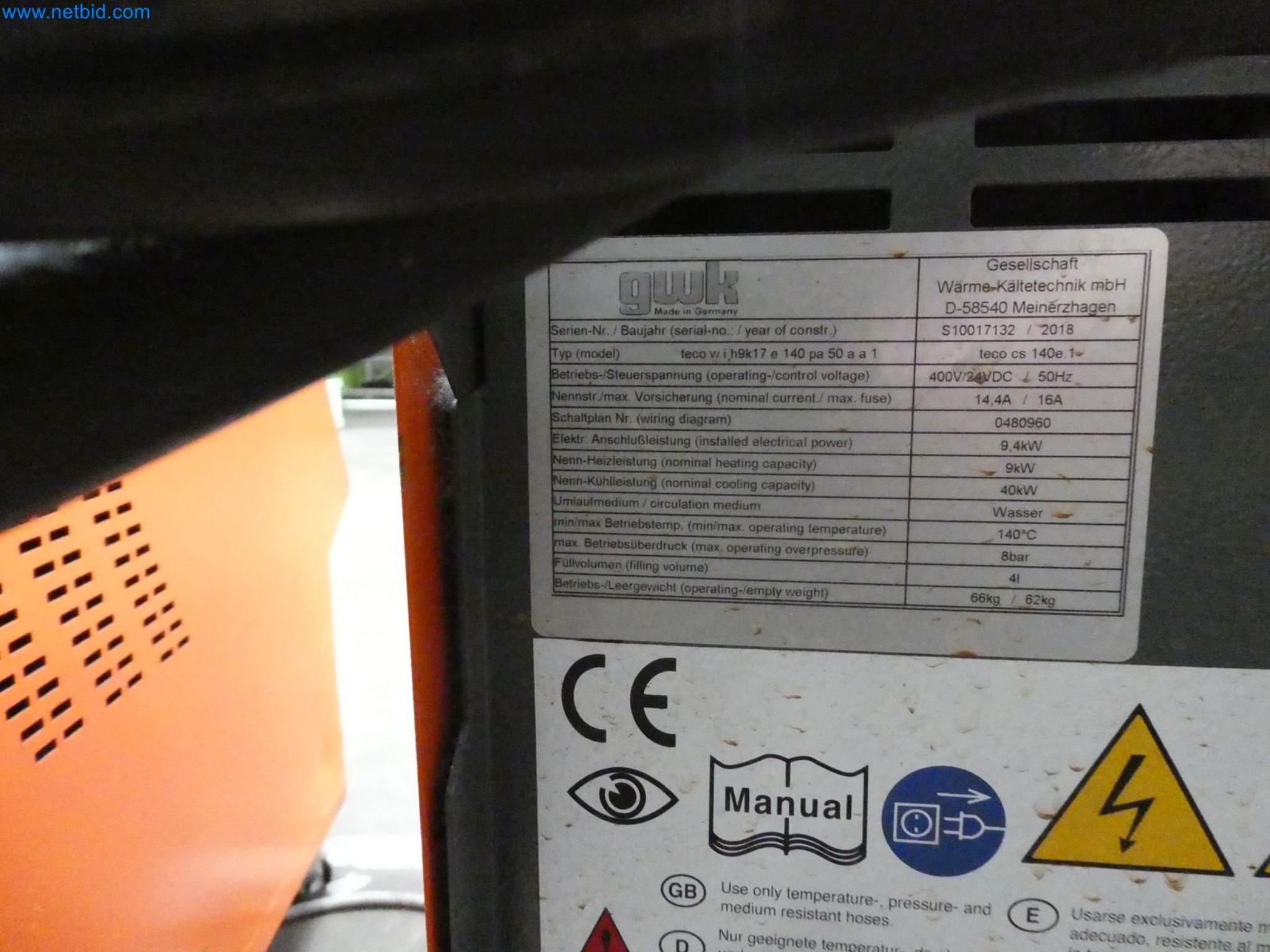 Engel Spritzgießmaschinen und Maschinen aus der Kunststoffindustrie-23