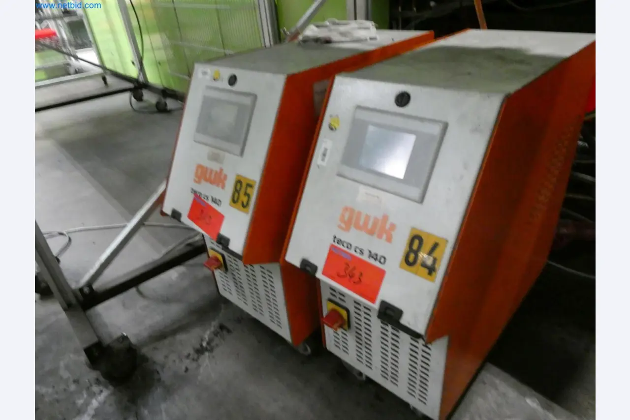 Engel Spritzgießmaschinen und Maschinen aus der Kunststoffindustrie-30