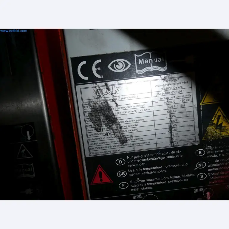 Engel Spritzgießmaschinen und Maschinen aus der Kunststoffindustrie-34