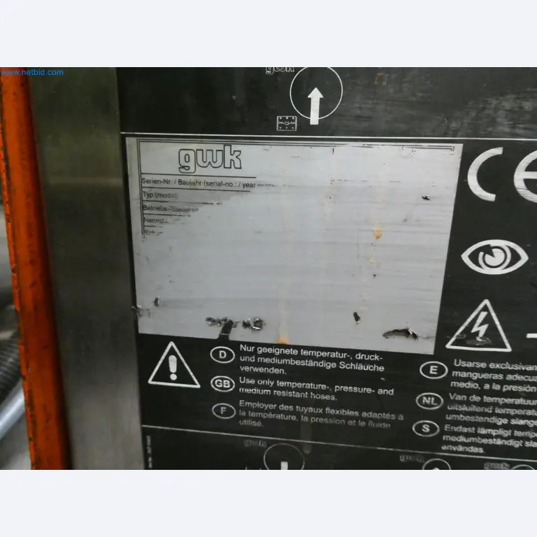 Engel Spritzgießmaschinen und Maschinen aus der Kunststoffindustrie-35