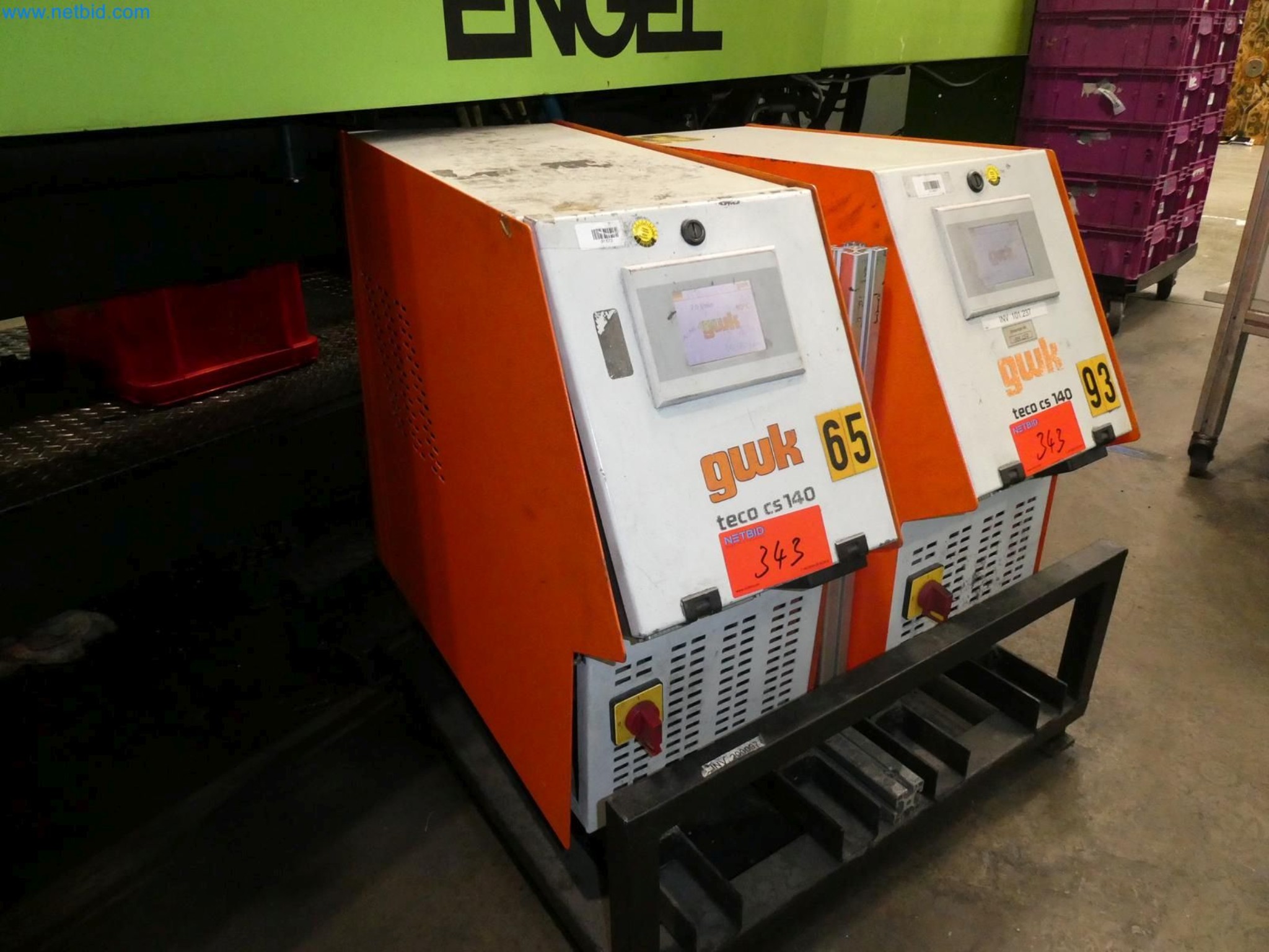 Engel Spritzgießmaschinen und Maschinen aus der Kunststoffindustrie-38