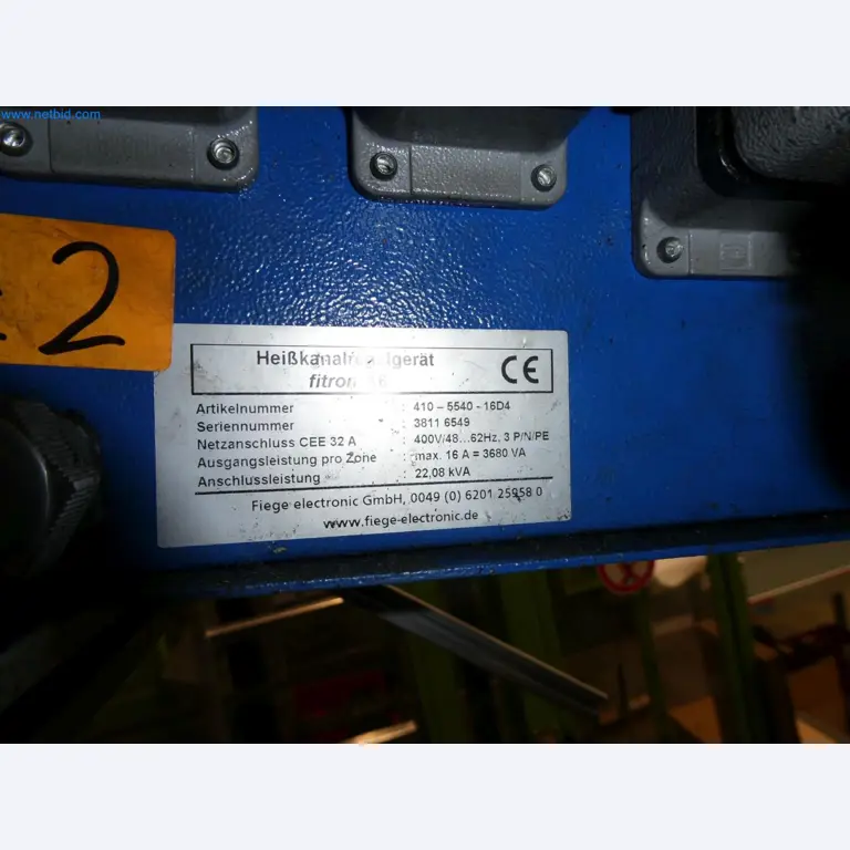 Engel Spritzgießmaschinen und Maschinen aus der Kunststoffindustrie-48