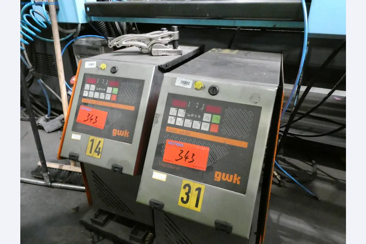 Engel Spritzgießmaschinen und Maschinen aus der Kunststoffindustrie-7