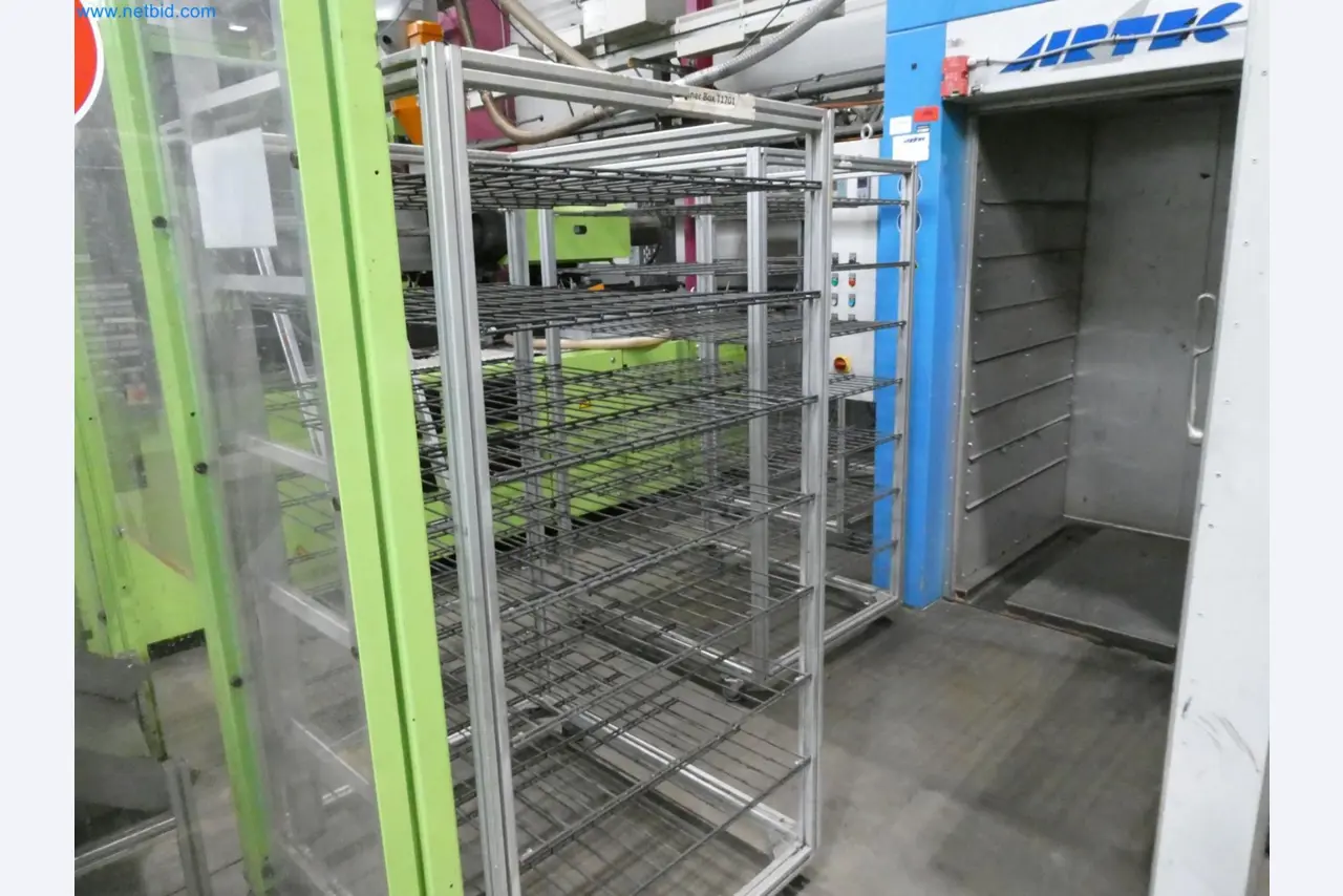 Engel Spritzgießmaschinen und Maschinen aus der Kunststoffindustrie-2