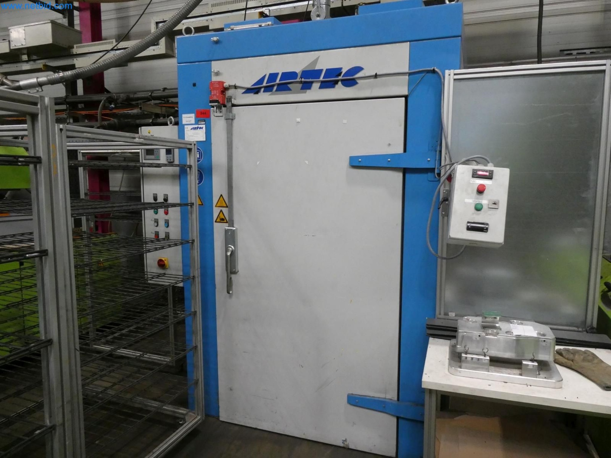 Engel Spritzgießmaschinen und Maschinen aus der Kunststoffindustrie-3