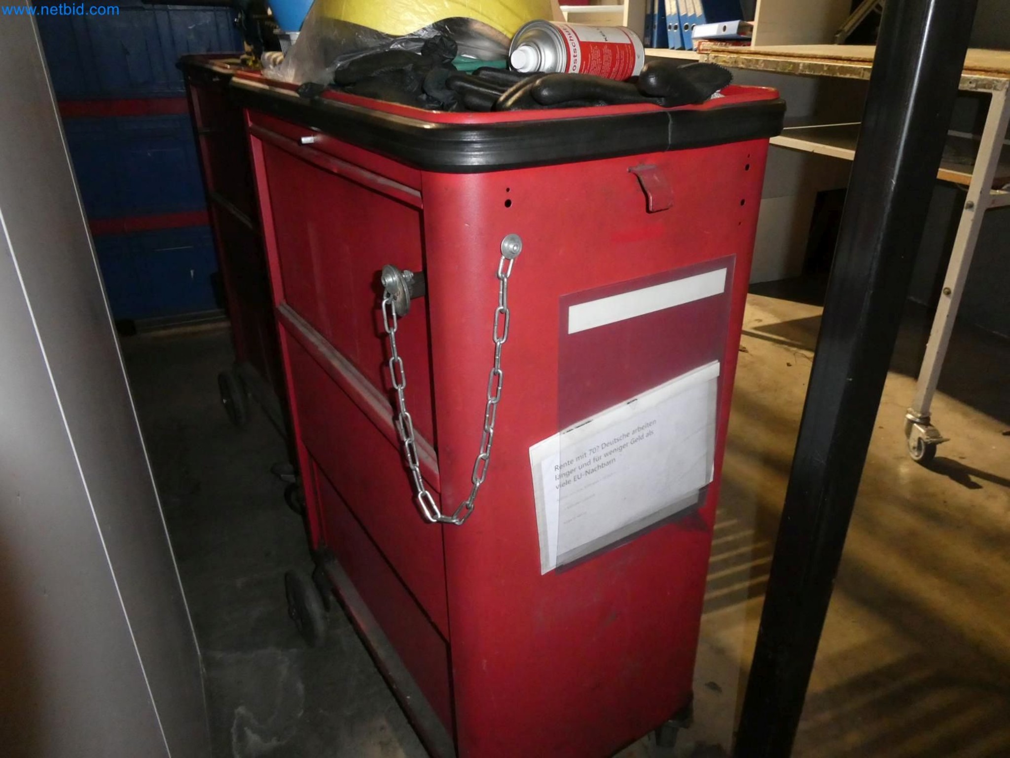 Engel Spritzgießmaschinen und Maschinen aus der Kunststoffindustrie-1