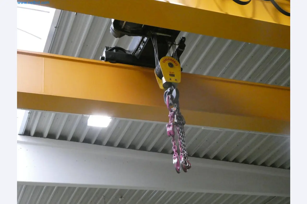 Engel Spritzgießmaschinen und Maschinen aus der Kunststoffindustrie-2