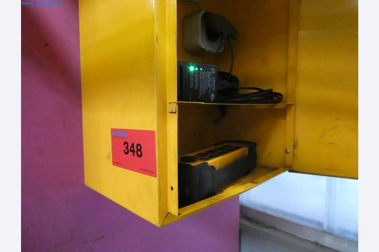 Engel Spritzgießmaschinen und Maschinen aus der Kunststoffindustrie-3