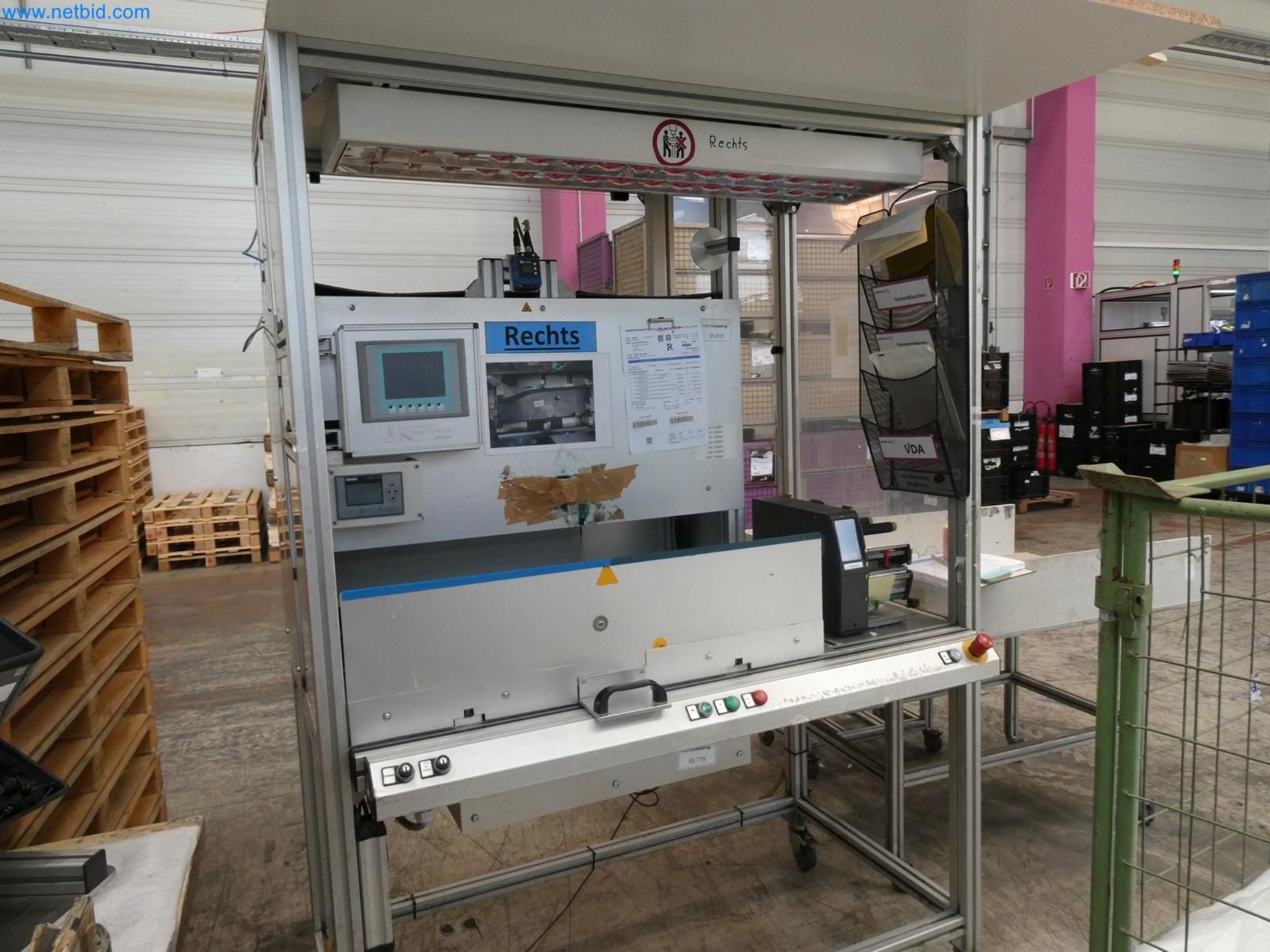 Engel Spritzgießmaschinen und Maschinen aus der Kunststoffindustrie-2