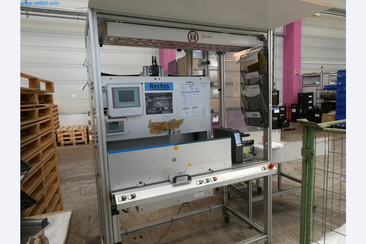 Engel Spritzgießmaschinen und Maschinen aus der Kunststoffindustrie-2