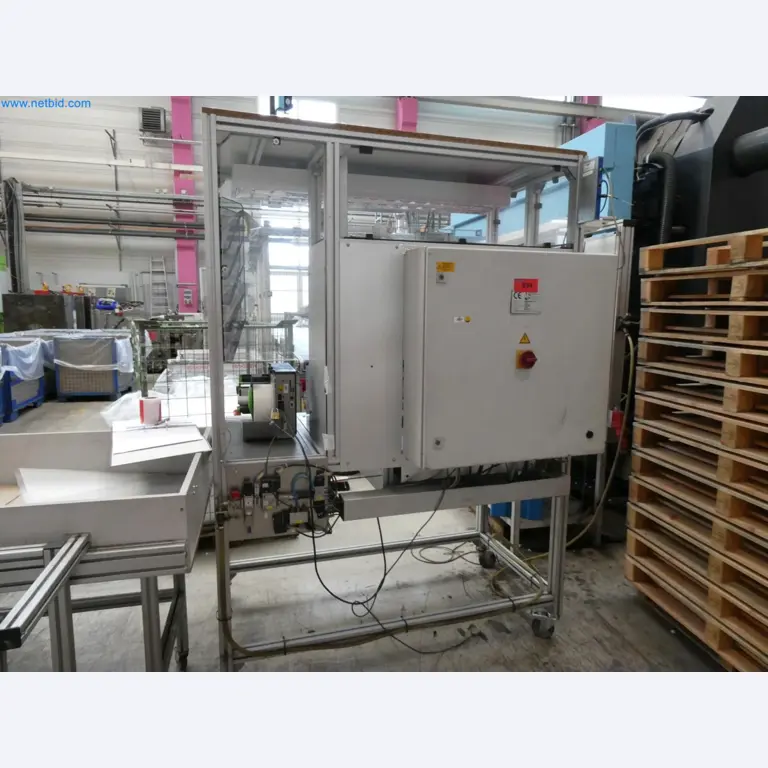 Engel Spritzgießmaschinen und Maschinen aus der Kunststoffindustrie-6