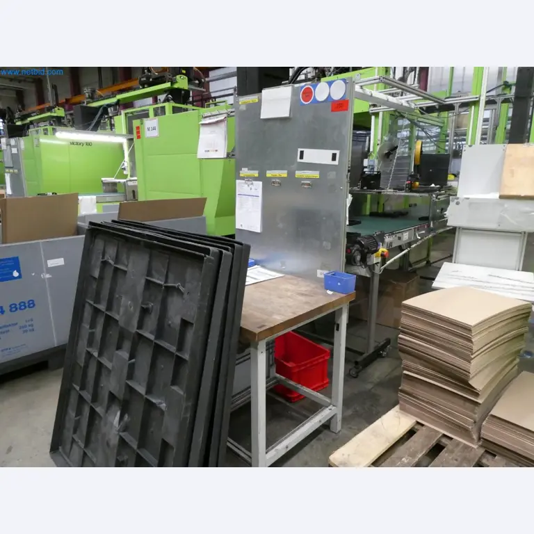 Engel Spritzgießmaschinen und Maschinen aus der Kunststoffindustrie-3