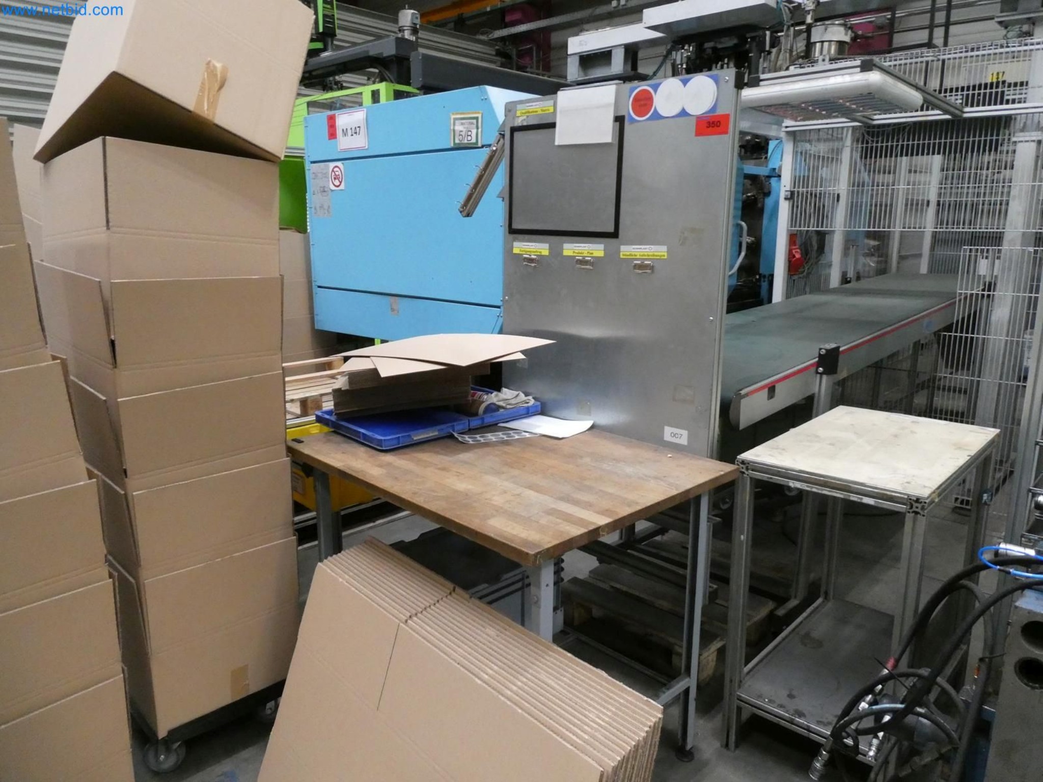 Engel Spritzgießmaschinen und Maschinen aus der Kunststoffindustrie-4