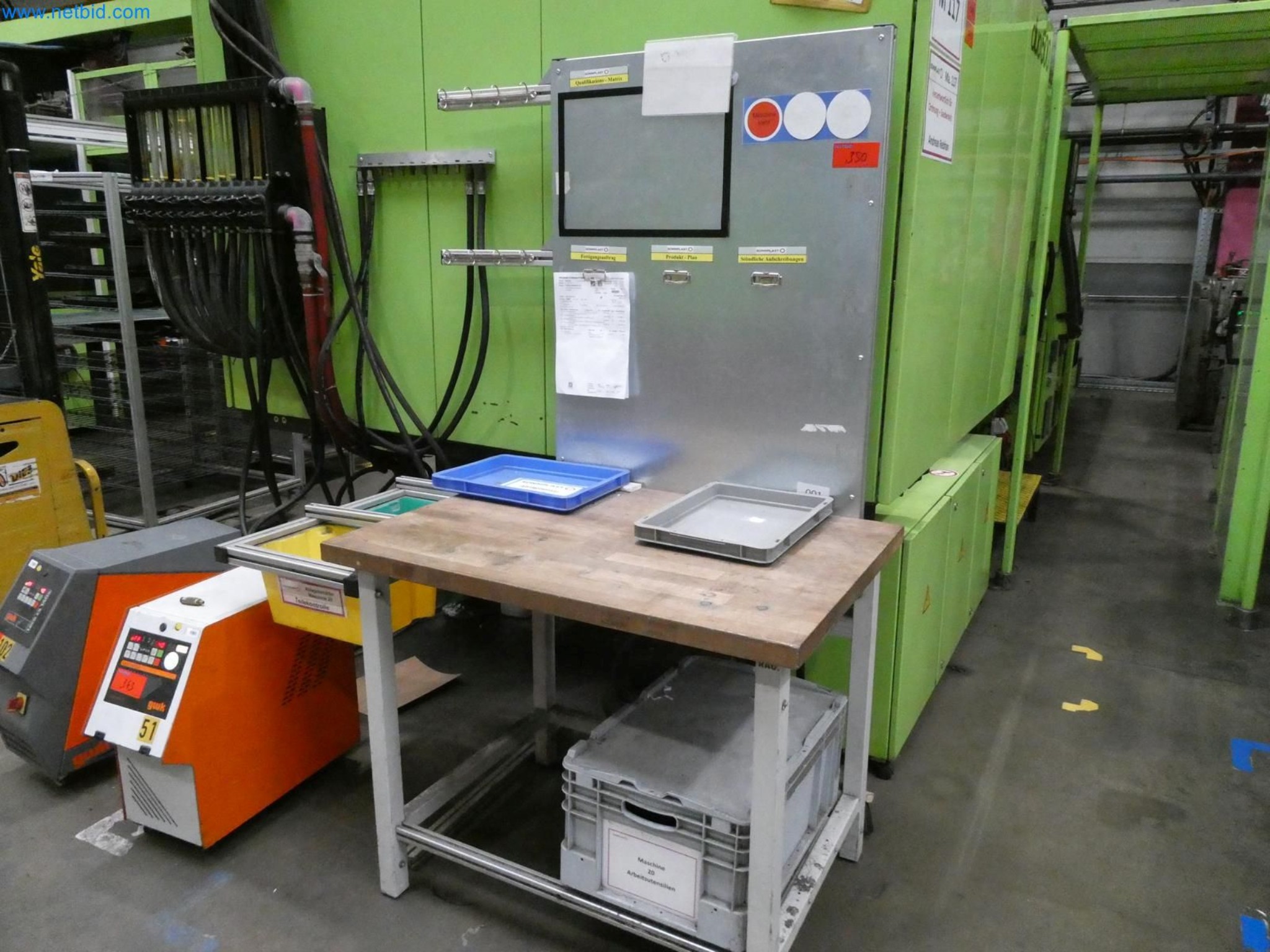 Engel Spritzgießmaschinen und Maschinen aus der Kunststoffindustrie-6