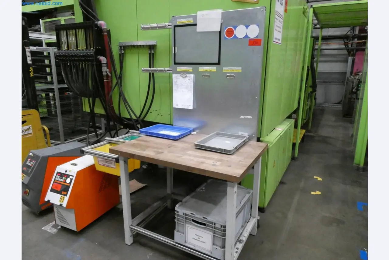 Engel Spritzgießmaschinen und Maschinen aus der Kunststoffindustrie-6