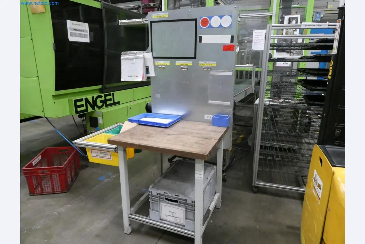 Engel Spritzgießmaschinen und Maschinen aus der Kunststoffindustrie-7