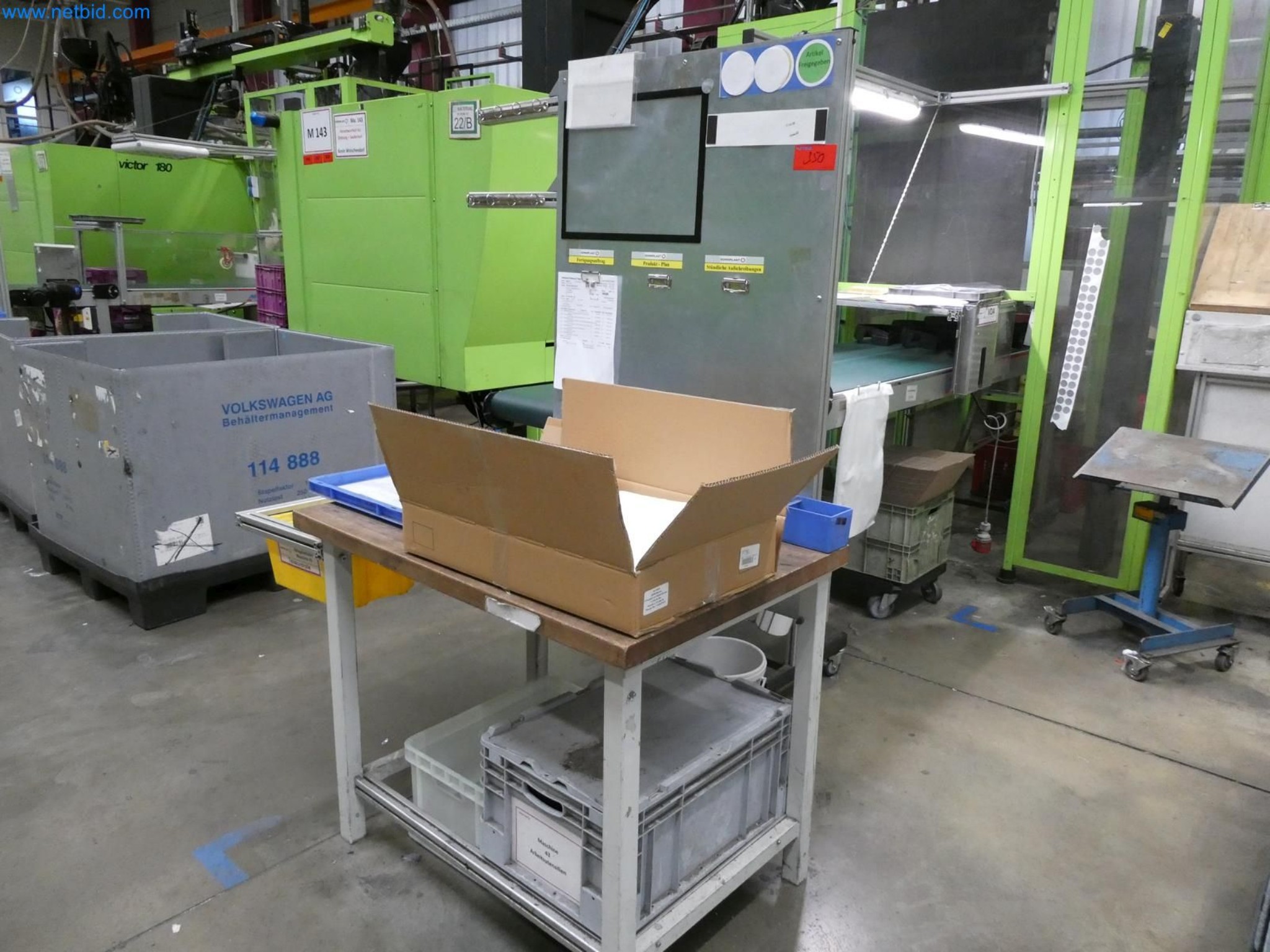 Engel Spritzgießmaschinen und Maschinen aus der Kunststoffindustrie-8