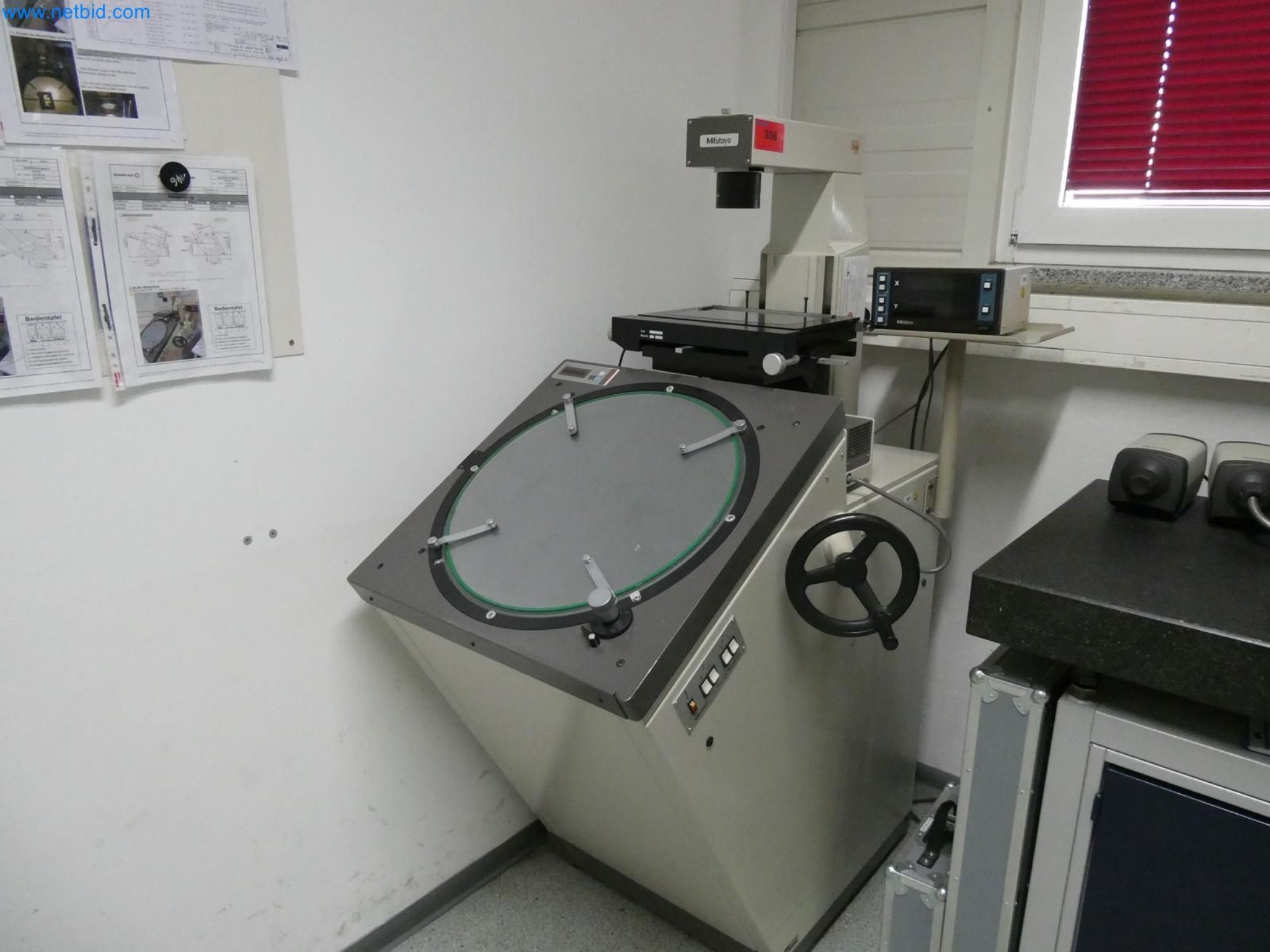 Engel Spritzgießmaschinen und Maschinen aus der Kunststoffindustrie-1