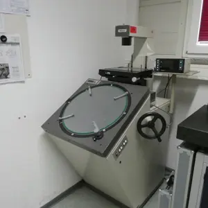 Profilprojektor Mitutoyo