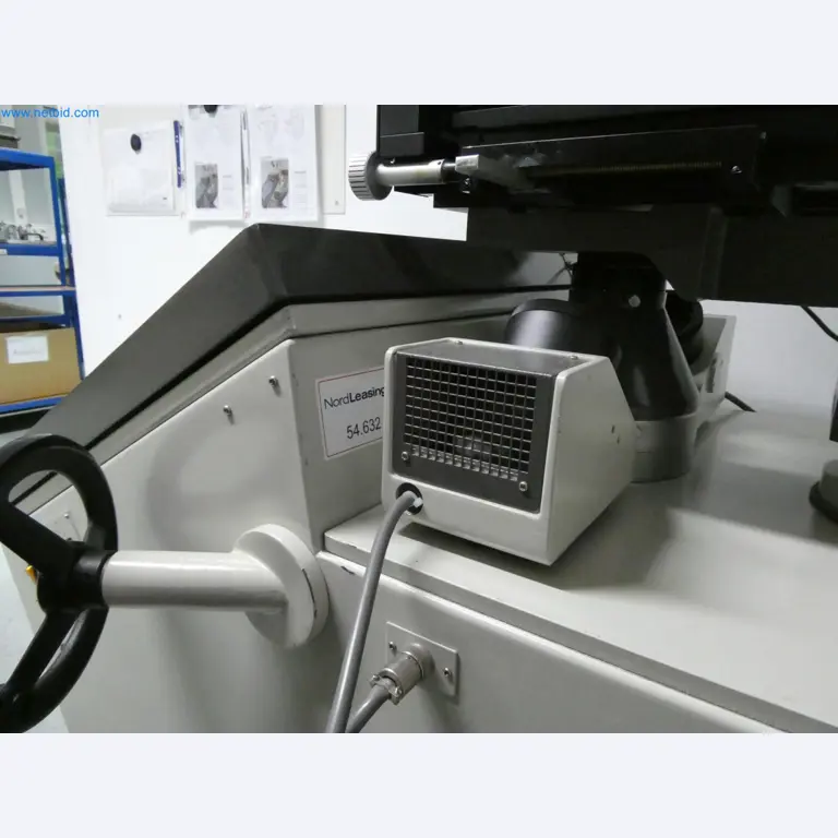 Engel Spritzgießmaschinen und Maschinen aus der Kunststoffindustrie-6