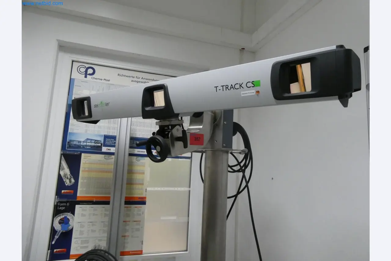 Engel Spritzgießmaschinen und Maschinen aus der Kunststoffindustrie-2