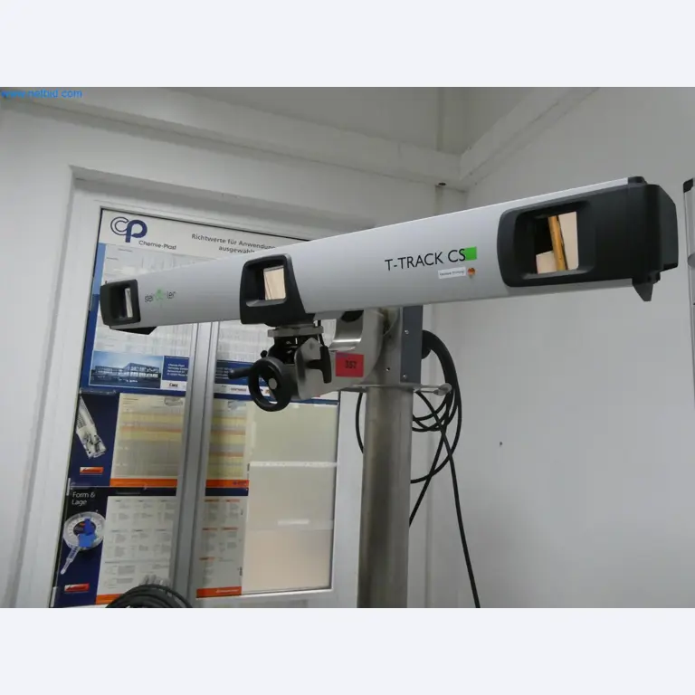 Engel Spritzgießmaschinen und Maschinen aus der Kunststoffindustrie-2