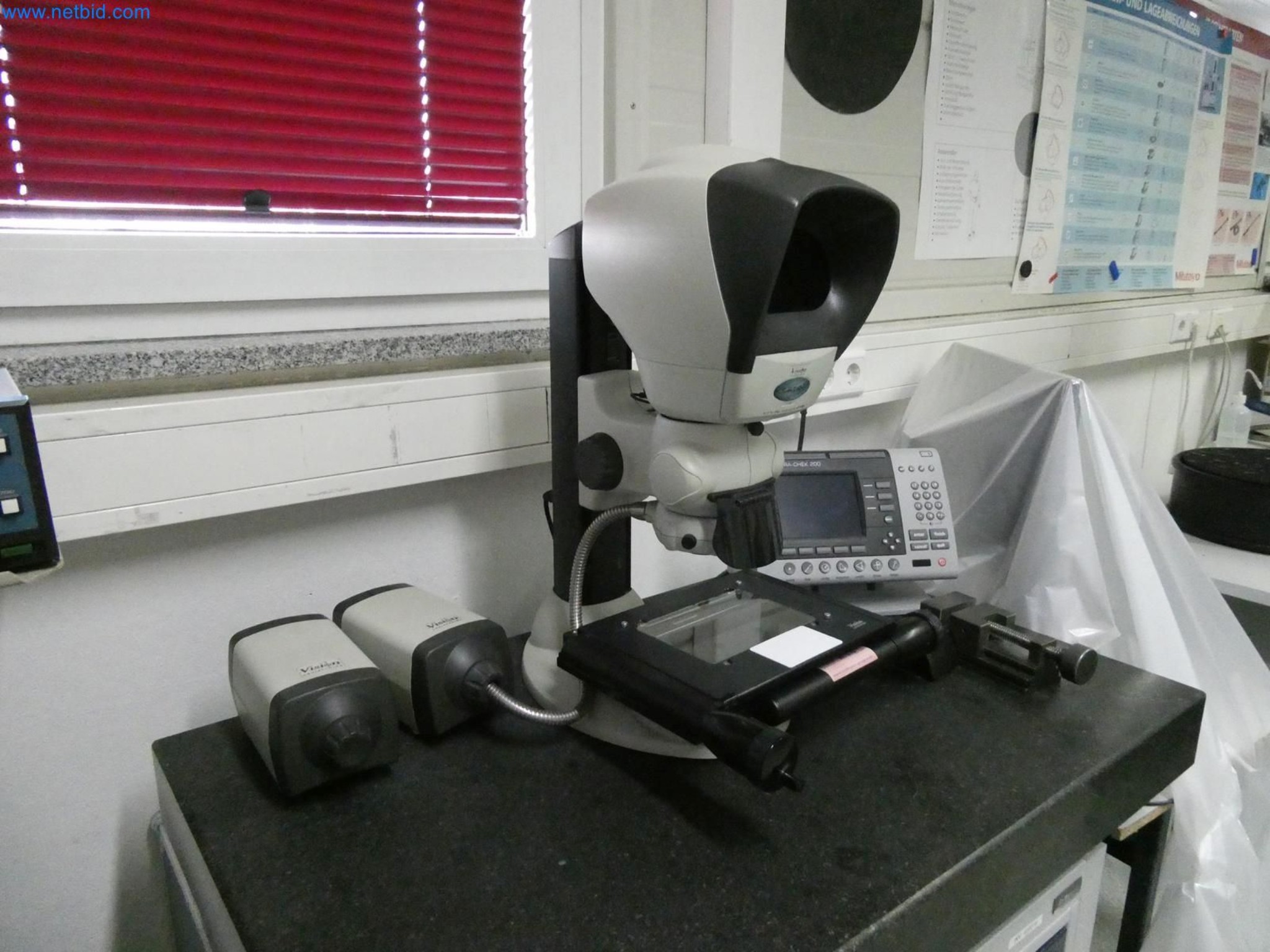 Engel Spritzgießmaschinen und Maschinen aus der Kunststoffindustrie-2