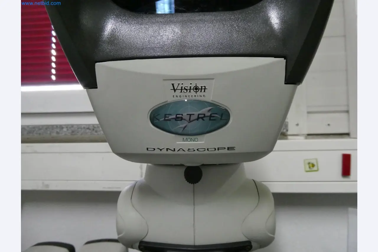 Engel Spritzgießmaschinen und Maschinen aus der Kunststoffindustrie-5