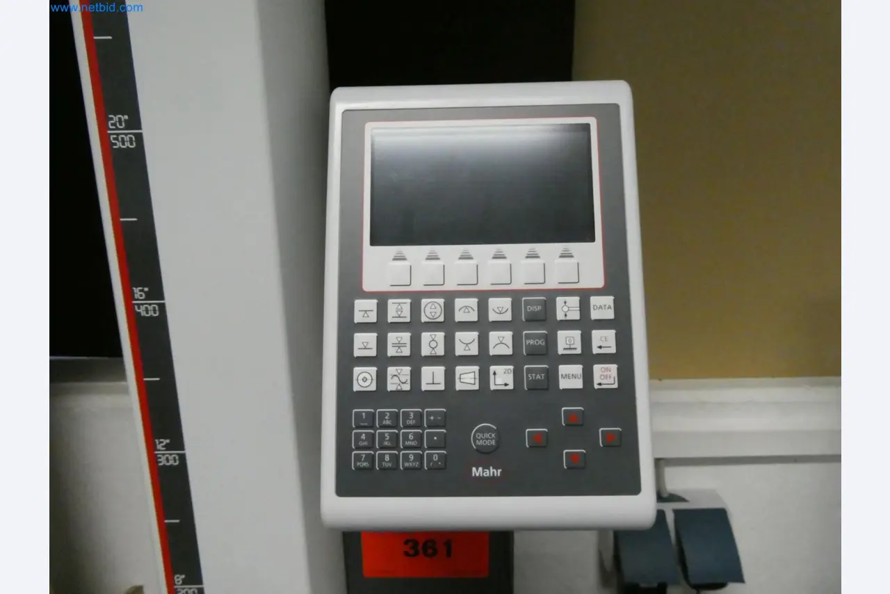 Engel Spritzgießmaschinen und Maschinen aus der Kunststoffindustrie-1