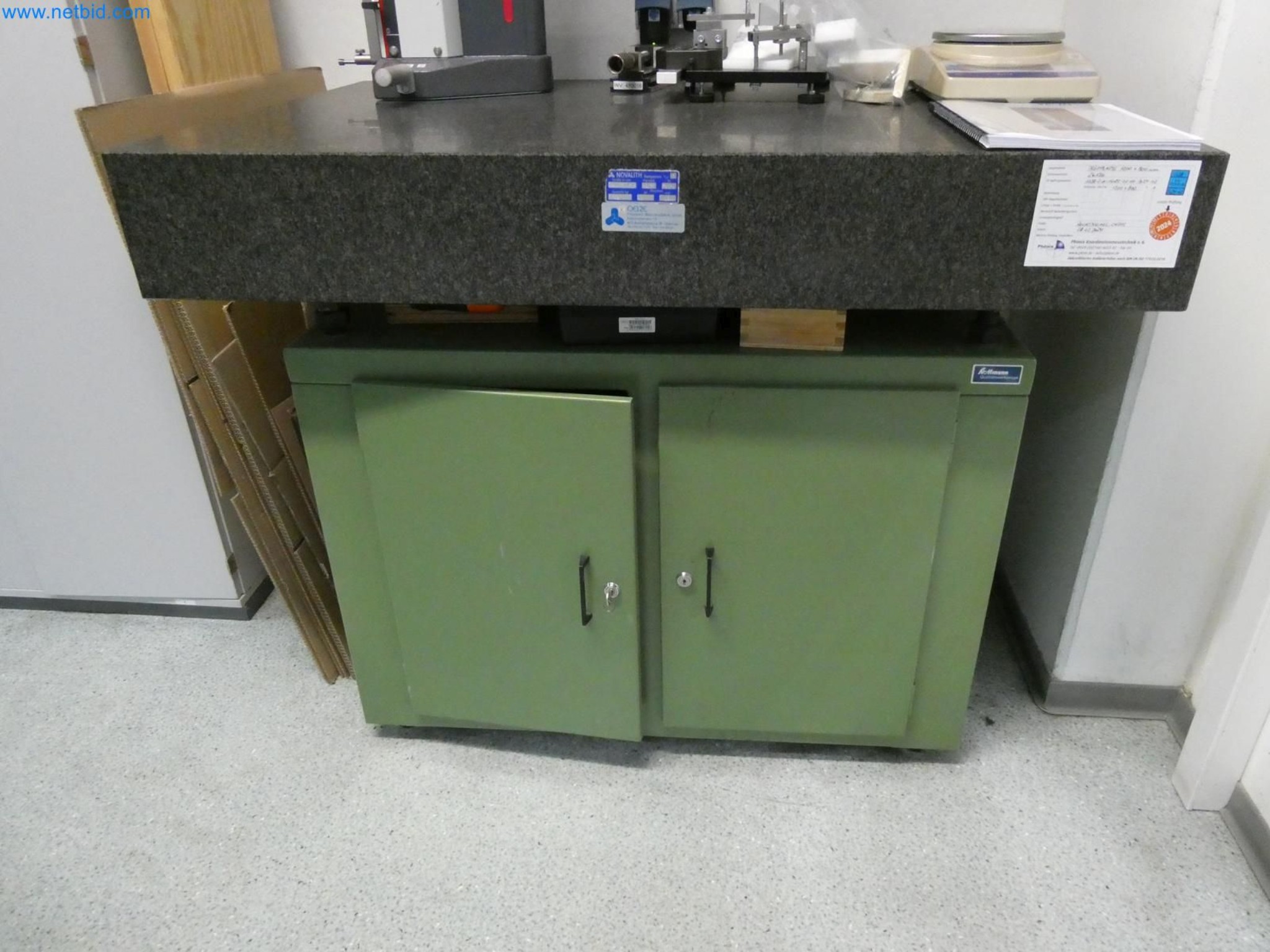 Engel Spritzgießmaschinen und Maschinen aus der Kunststoffindustrie-7