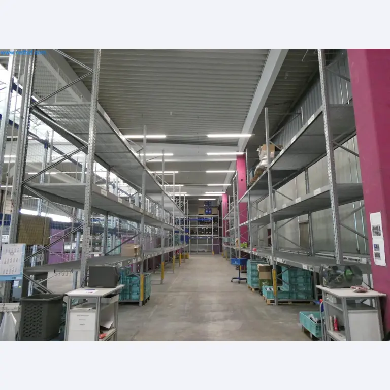 Engel Spritzgießmaschinen und Maschinen aus der Kunststoffindustrie-2