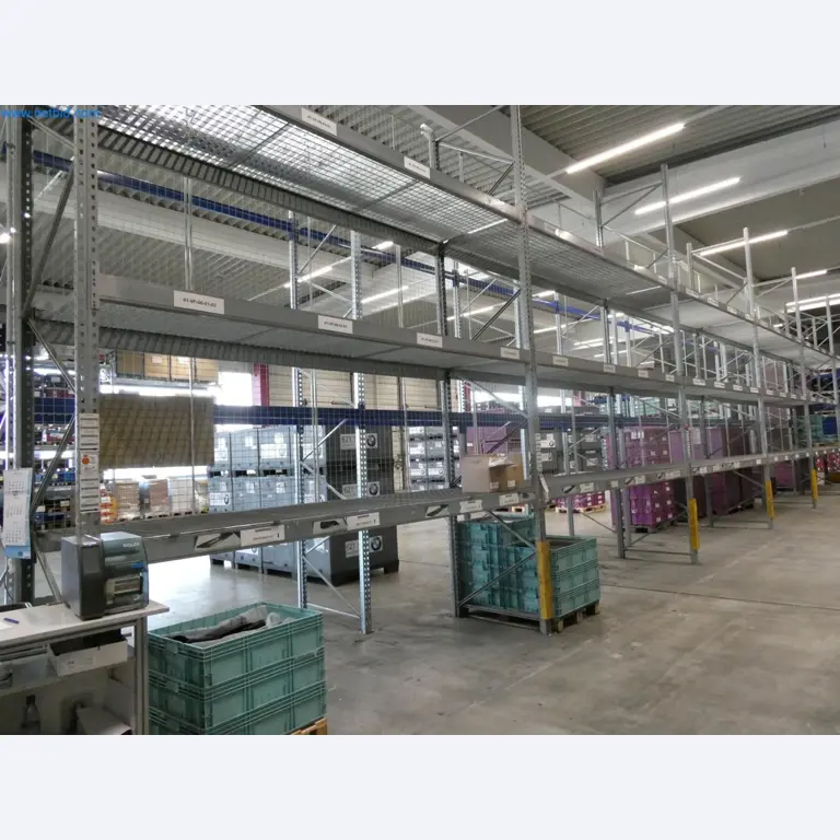 Engel Spritzgießmaschinen und Maschinen aus der Kunststoffindustrie-3